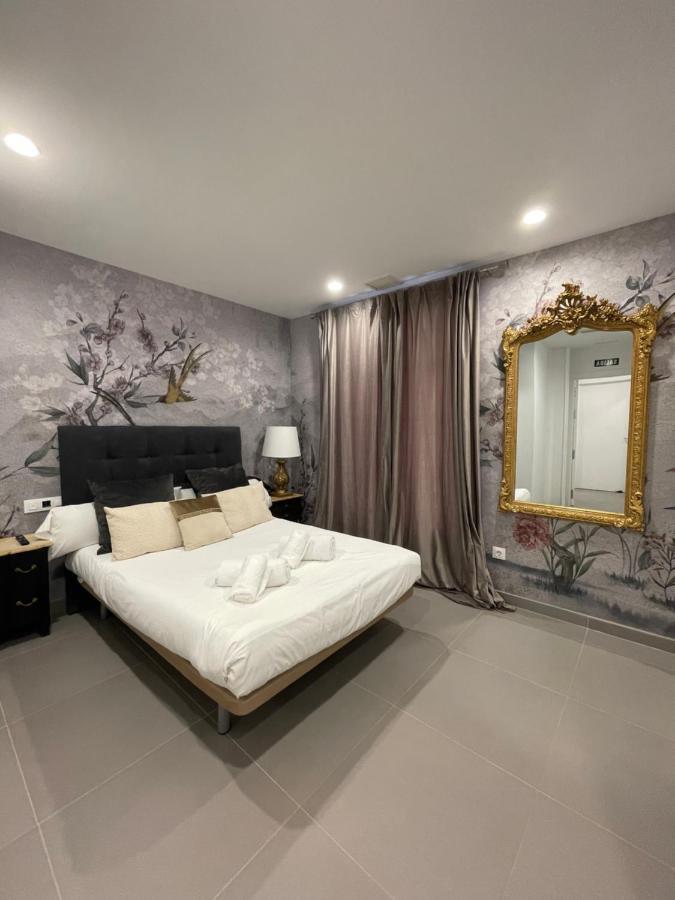 Vtz The Botanic Hostel Сарагоса Екстериор снимка