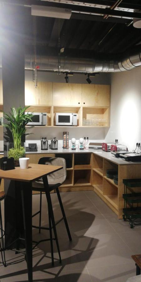 Vtz The Botanic Hostel Сарагоса Екстериор снимка